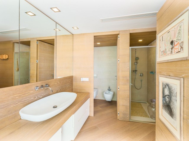 Penthouse i The Golden Mile