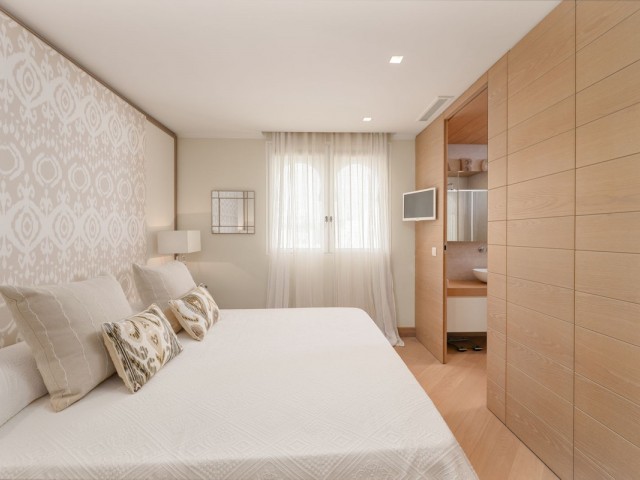 Penthouse i The Golden Mile