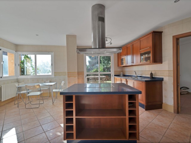 4 Bedrooms Villa in Hacienda Las Chapas