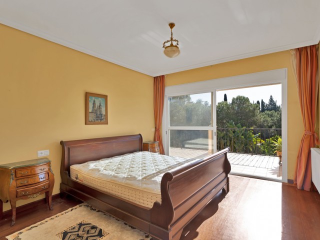 4 Bedrooms Villa in Hacienda Las Chapas
