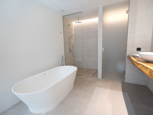 Apartamento con 2 Dormitorios  en Sotogrande