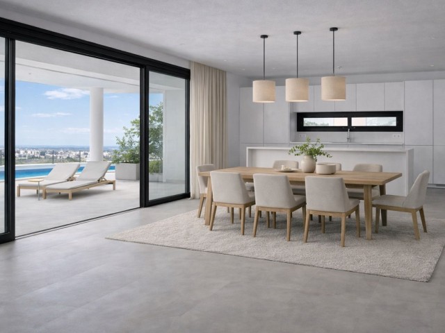 4 Bedrooms Villa in Fuengirola