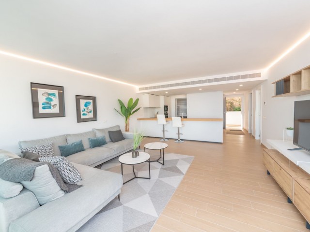 Apartamento con 2 Dormitorios  en Carvajal