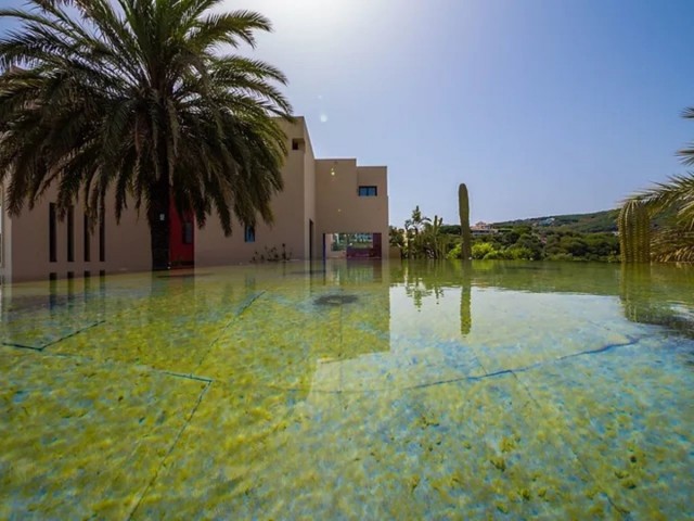 5 Bedrooms Villa in Sotogrande Alto