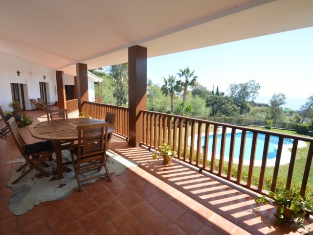 Villa avec 7 Chambres  à Benalmadena