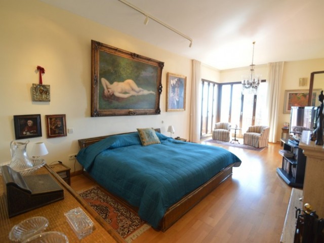 7 Schlafzimmer Villa in Benalmadena