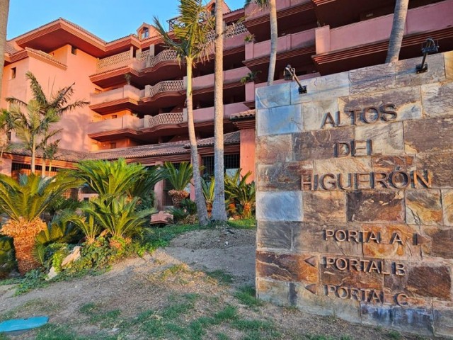 Kattohuoneisto Benalmadena Pueblo - R4937170