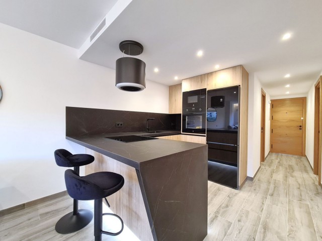 Apartment, Estepona, R4980601