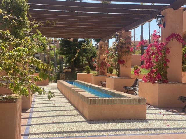 Apartamento con 3 Dormitorios  en Hacienda del Sol