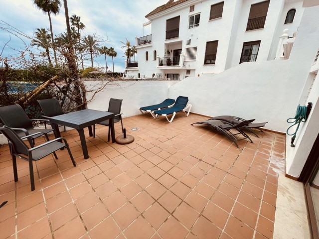 2 Bedrooms Apartment in La Duquesa
