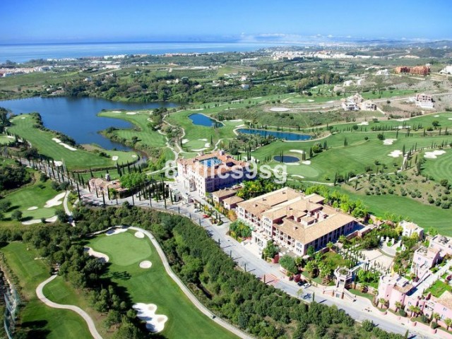 4 Bedrooms Villa in Los Flamingos