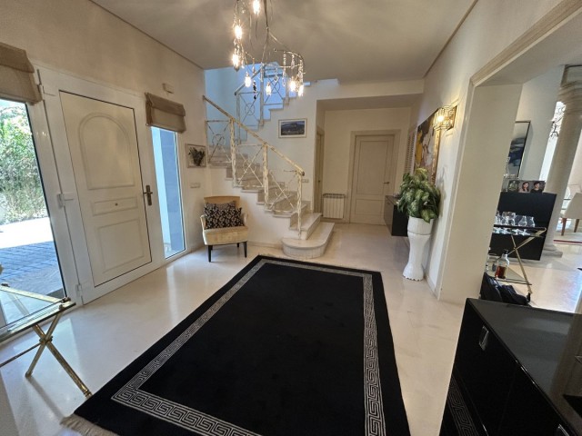 3 Schlafzimmer Villa in Nagüeles