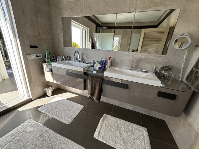 3 Schlafzimmer Villa in Nagüeles