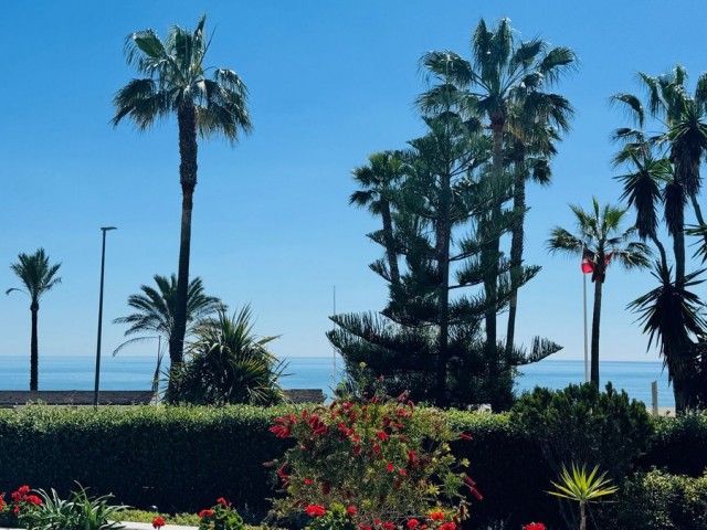 3 Bedrooms Apartment in Puerto Banús