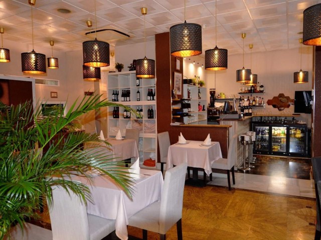 Kommerziell Aloha - R4979137