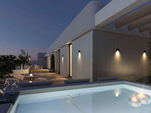 2 Bedrooms Apartment in Fuengirola