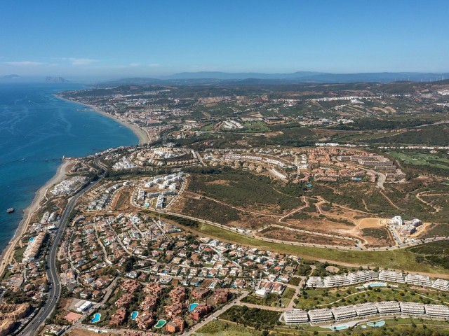 2 Sovrums Lägenhet i Estepona