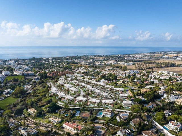 5 Bedrooms Villa in Nueva Andalucía