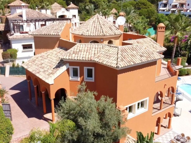 Villa avec 6 Chambres  à Los Arqueros
