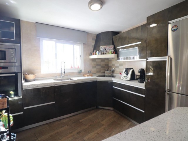 3 Bedrooms Townhouse in Marbella