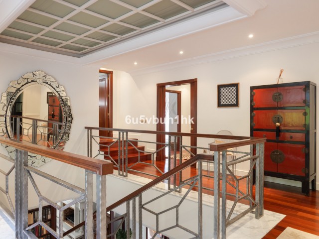Villa avec 6 Chambres  à Málaga