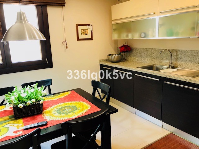 4 Soveroms Rekkehus i Benahavís