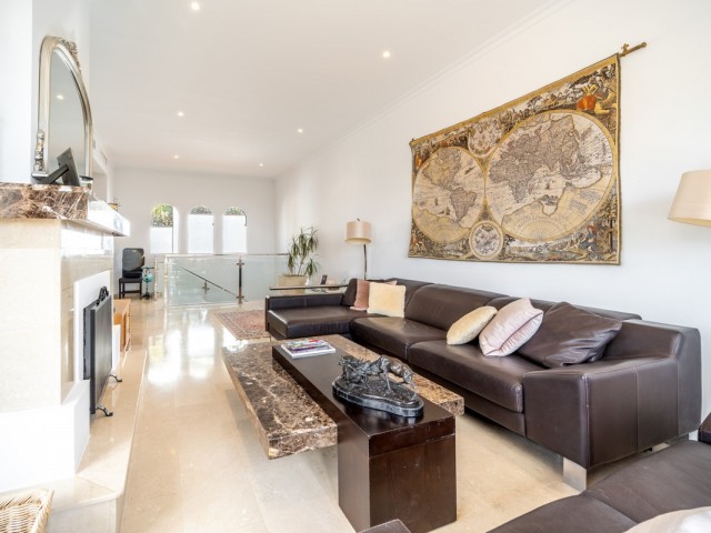 4 Schlafzimmer Villa in Istán