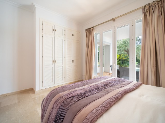 4 Schlafzimmer Villa in Istán