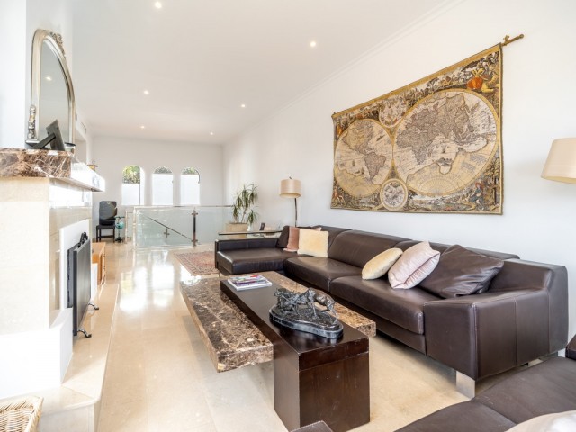 4 Soveroms Villa i Istán