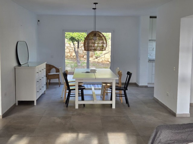 Villa con 5 Dormitorios  en Campo Mijas