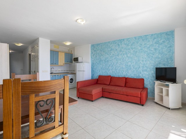 2 Bedrooms Apartment in Calahonda