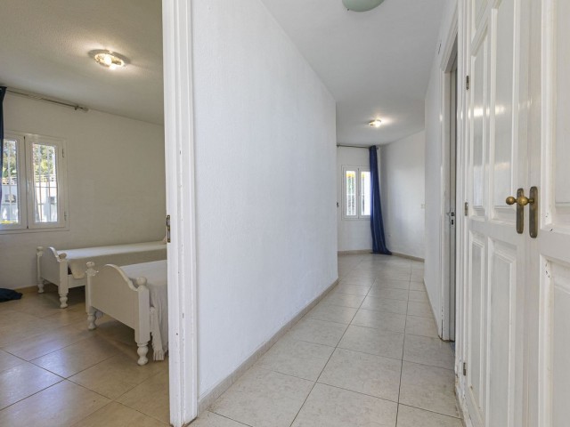 Apartment, Calahonda, R4968664