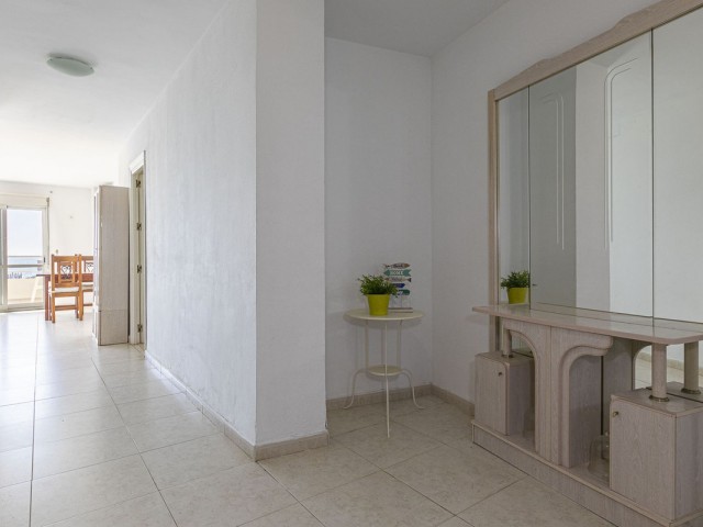 2 Bedrooms Apartment in Calahonda