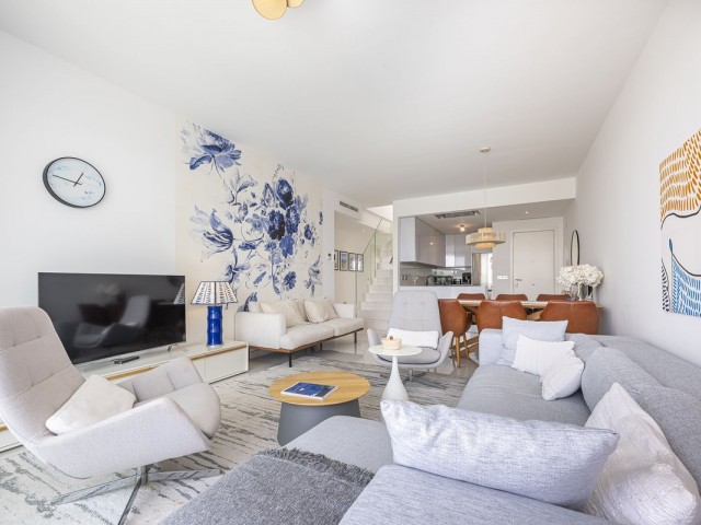 3 Bedrooms Apartment in Bel Air