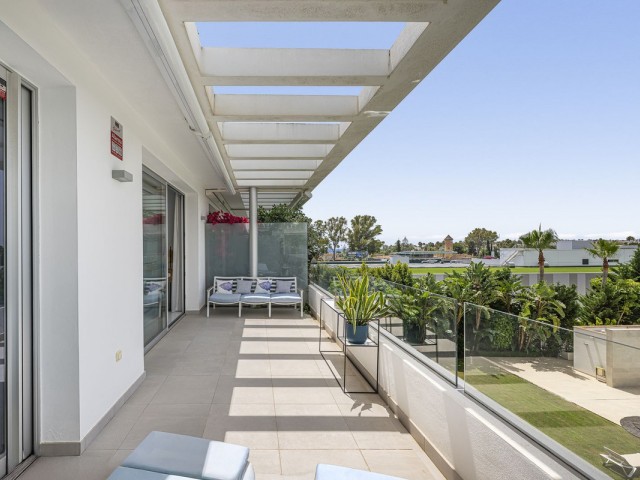 3 Bedrooms Apartment in Bel Air