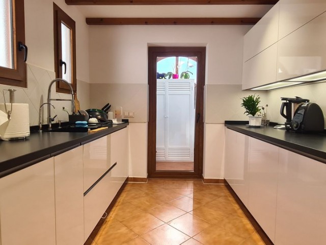 3 Makuuhuoneen Huvila Cerros del Aguila