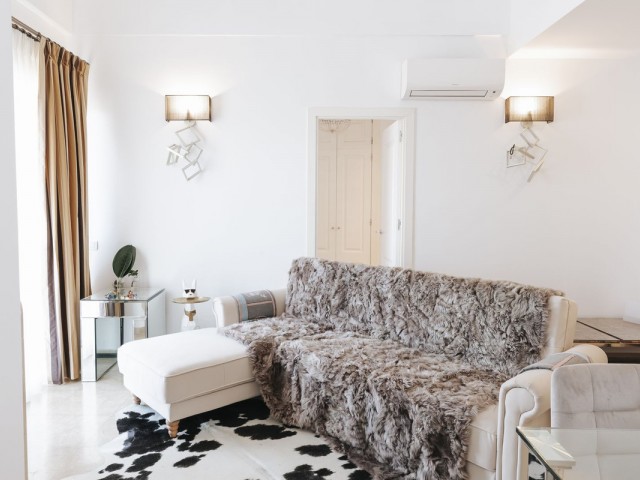 Kattohuoneisto Manilva - R4981480