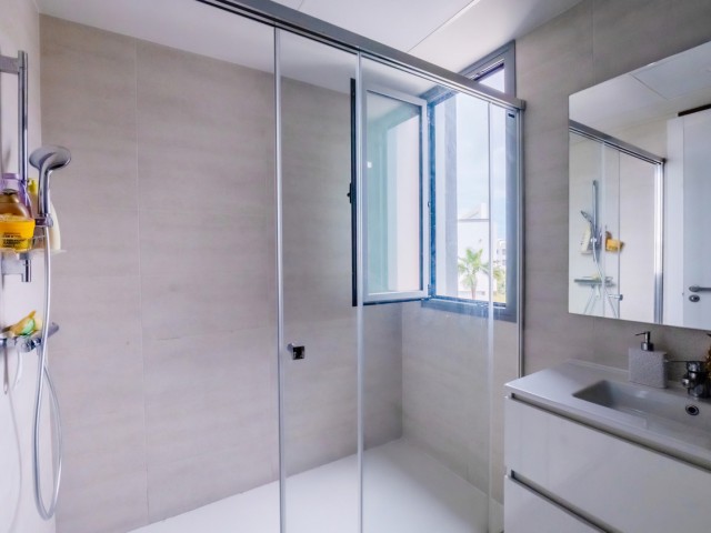 Appartement avec 2 Chambres  à Selwo