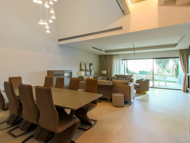 3 Soveroms Rekkehus i Estepona