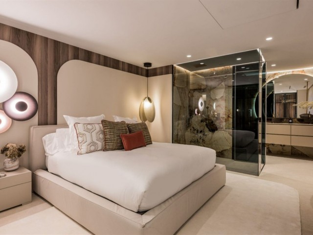 Apartamento con 3 Dormitorios  en Los Monteros