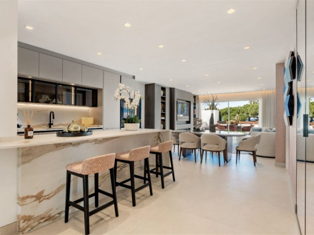 3 Bedrooms Apartment in Los Monteros