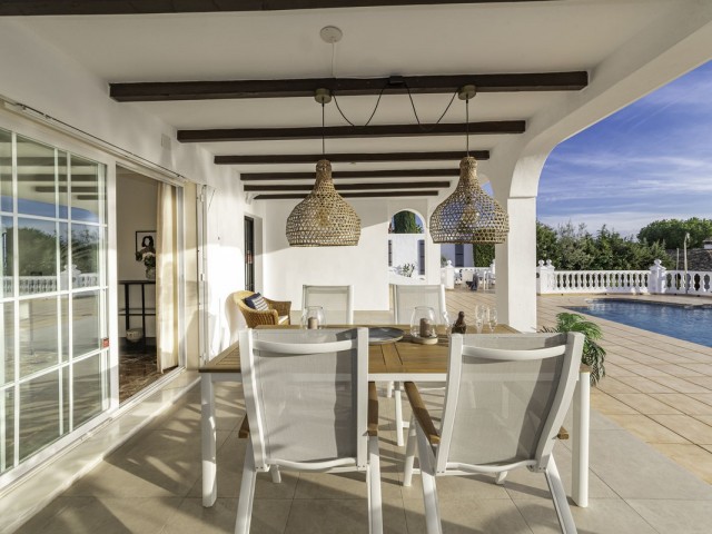 3 Bedrooms Villa in Sierrezuela