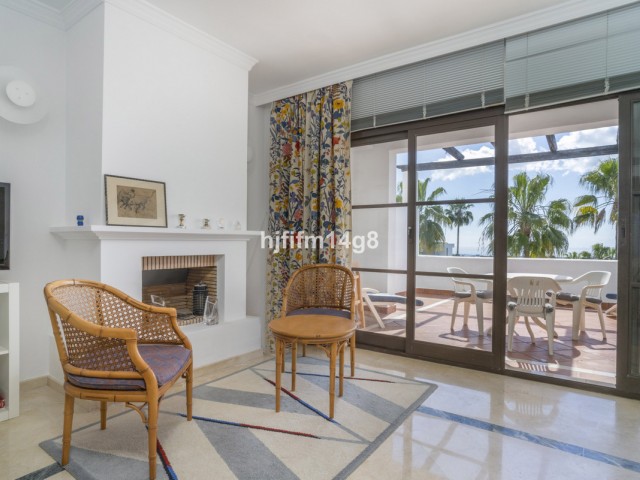 Ático, Los Arqueros, R4993159