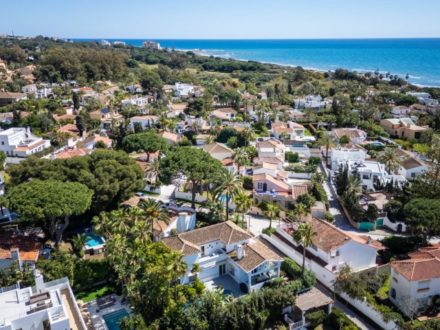 Villa avec 3 Chambres  à Marbesa