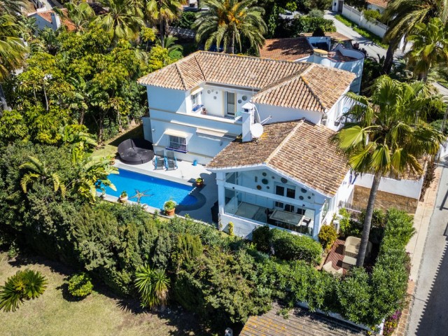Villa, Marbesa, R4995211
