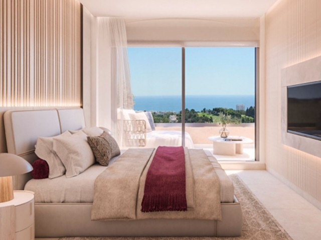 2 Bedrooms Apartment in Torrequebrada