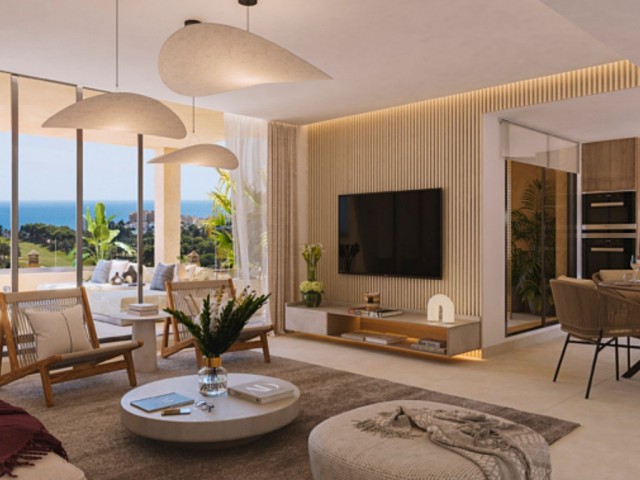 2 Bedrooms Apartment in Torrequebrada