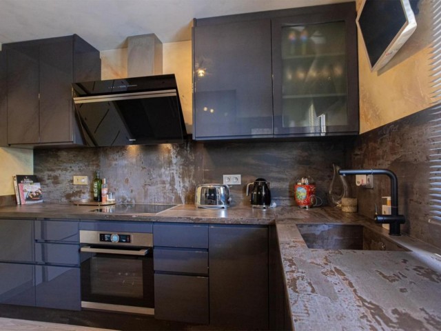 Apartamento, Los Flamingos, R5004163