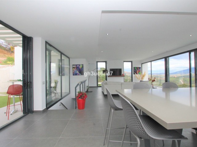 4 Soveroms Villa i La Cala Golf