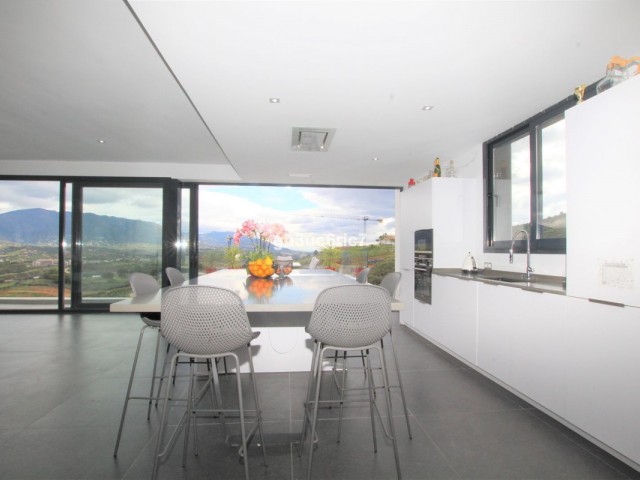 4 Bedrooms Villa in La Cala Golf